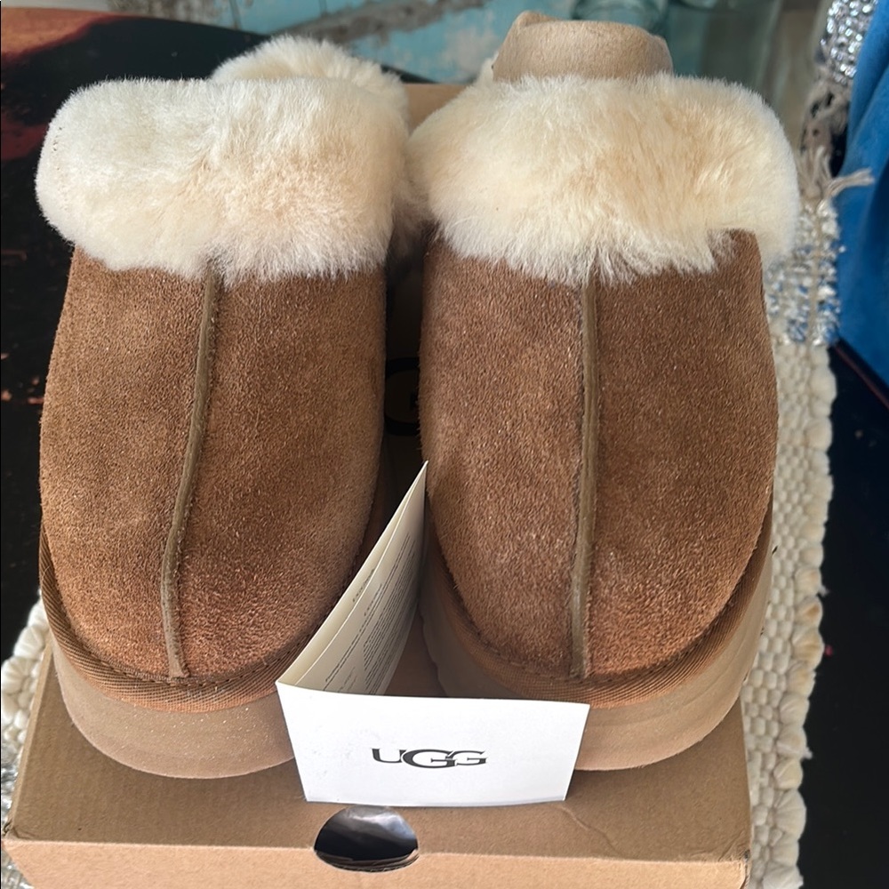 UGG Brown Shearling Slippers Gently Worn Size 10
